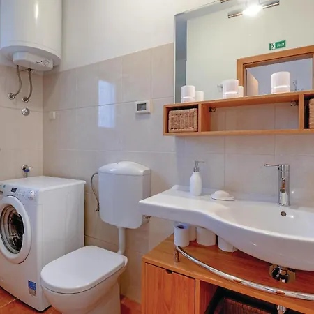 Two-bedroom In * ベール