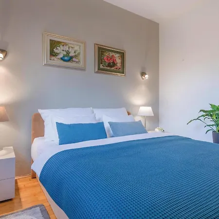 別荘 Two-bedroom In ベール